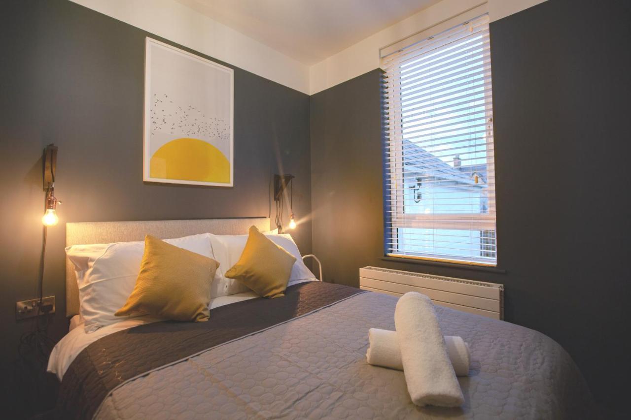 Yellow Hive Boutique Stay Apt 2 Белфаст Экстерьер фото