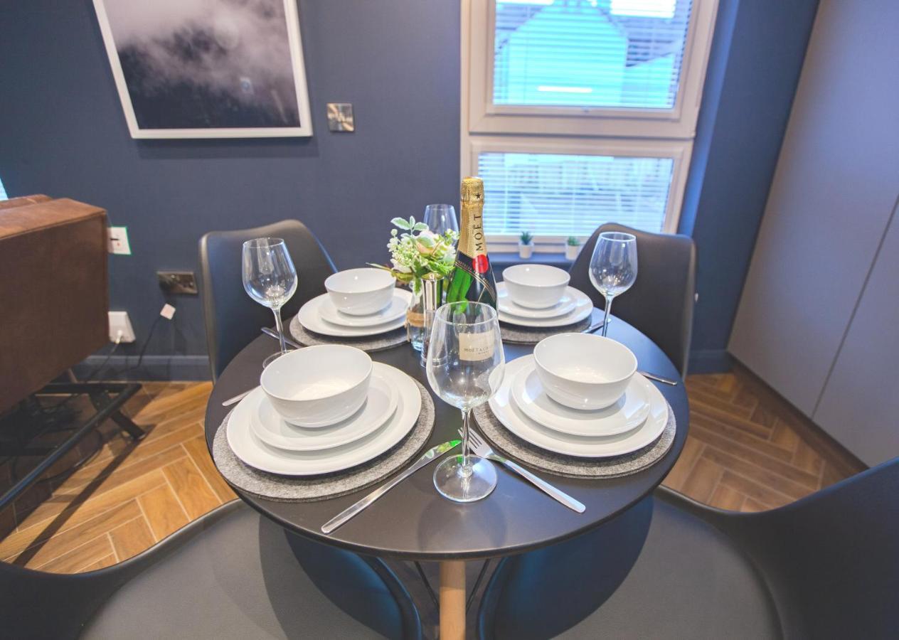 Yellow Hive Boutique Stay Apt 2 Белфаст Экстерьер фото